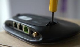 红米路由器爆料视频,性能升级，外观颠覆，带你领略智能生活新体验